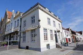  De Gouden Kop 3 Centrum Damme  Дамме